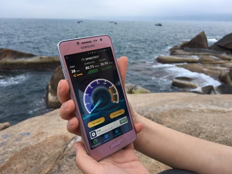 Sóng 4G Viettel phủ xa tới 50 km ra ngoài biển phục vụ ngư dân vào bảo vệ biển đảo